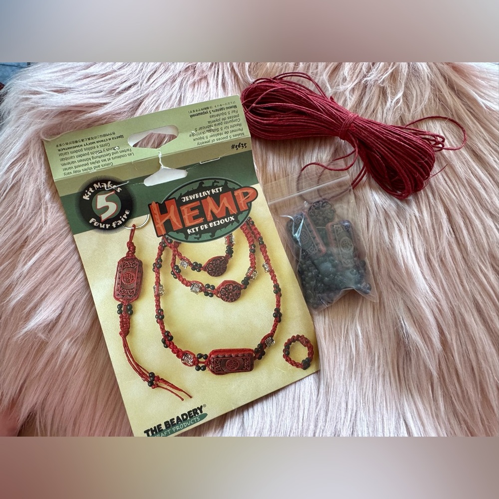 90s Vintage Red Hemp Jewelry Kit